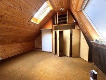Spitzboden RESERVIERT-Haus mit Herz und Potenzial - familienfreundliche Doppelhaush�lfte