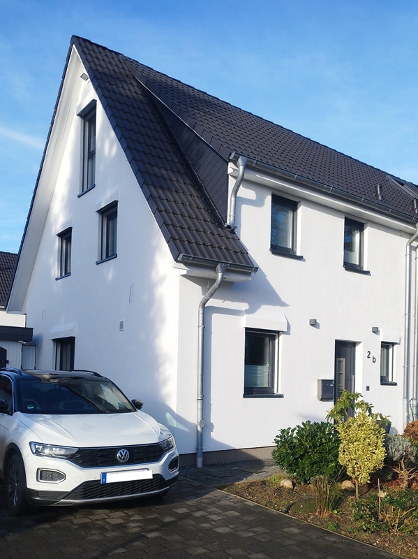 Giebelseite Doppelhaush�lfte Prisdorf