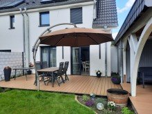 Terrasse RESERVIERT - Moderne Doppelhaush�lfte mit Charme und viel Licht, ca. 100 m� Wohn- und Nutzfl�che