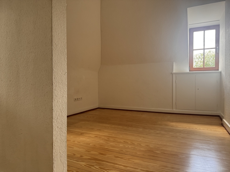 Zimmer 2 DG Einfamilienhaus Pinneberg