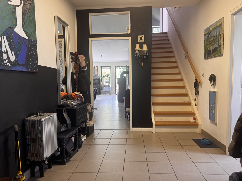 Diele mit Treppe Einfamilienhaus Pinneberg