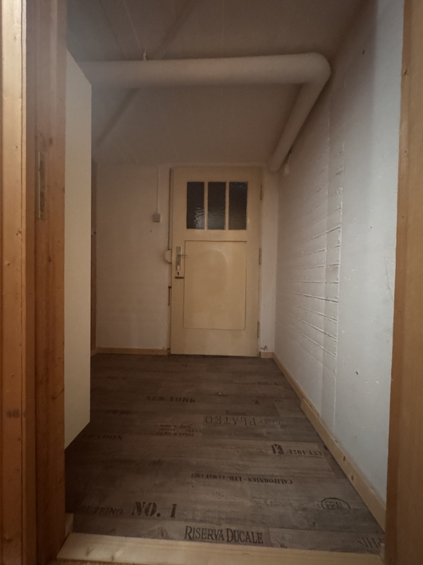 Keller zur Au�entreppe Reihenmittelhaus Rellingen