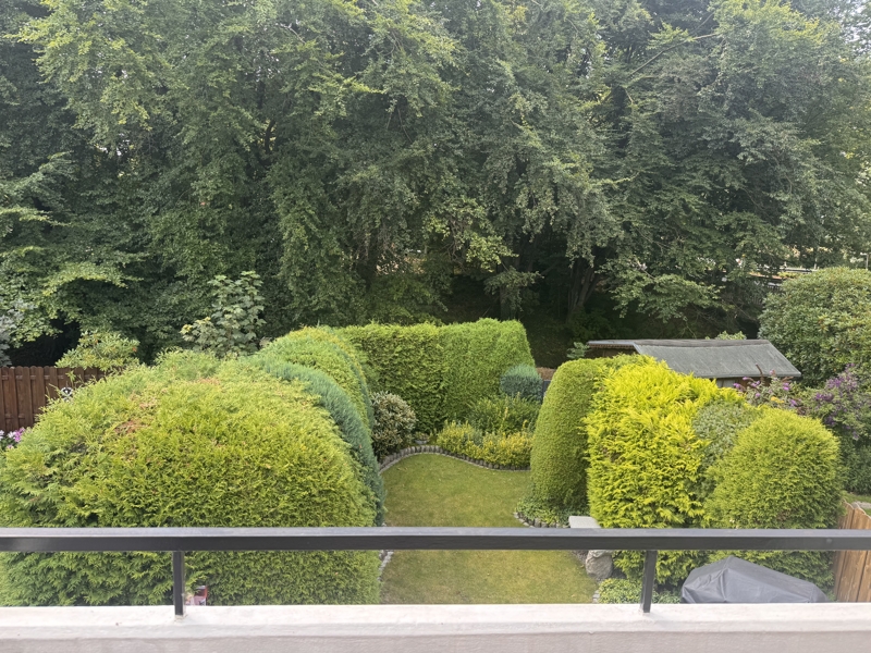 Blick vom Balkon Reihenmittelhaus Rellingen