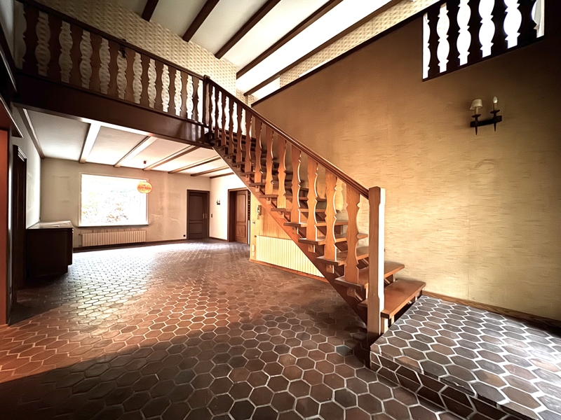 Blick Galerie und Essbereich jetzt Einfamilienhaus Pinneberg